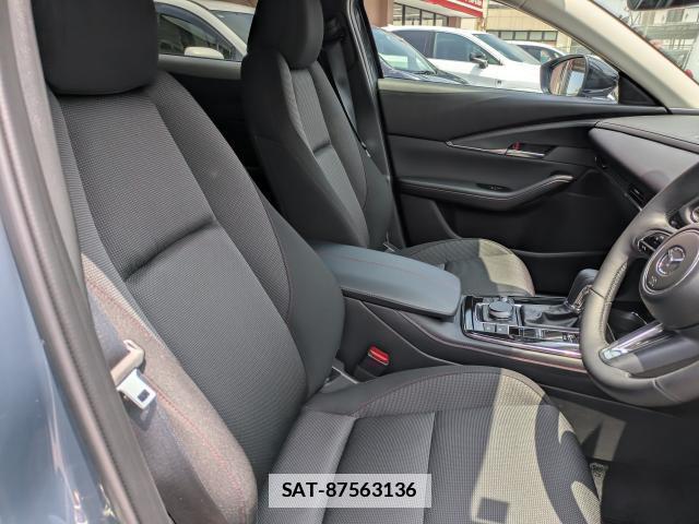 Mazda CX-30 2025-11 7813921-10