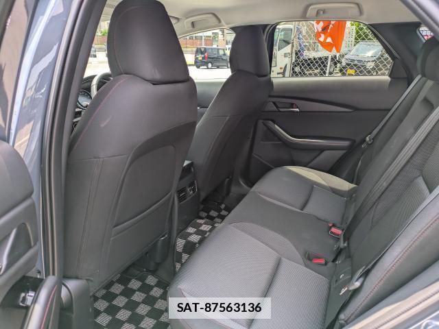 Mazda CX-30 2025-11 7813921-12