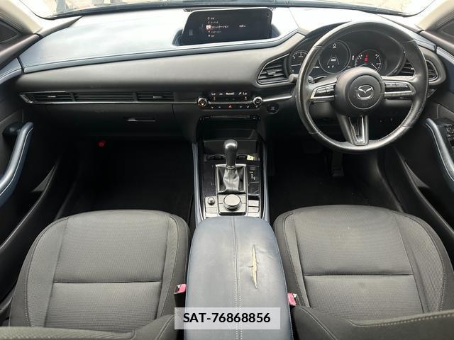 Mazda CX-30 2020-07 7815672-1