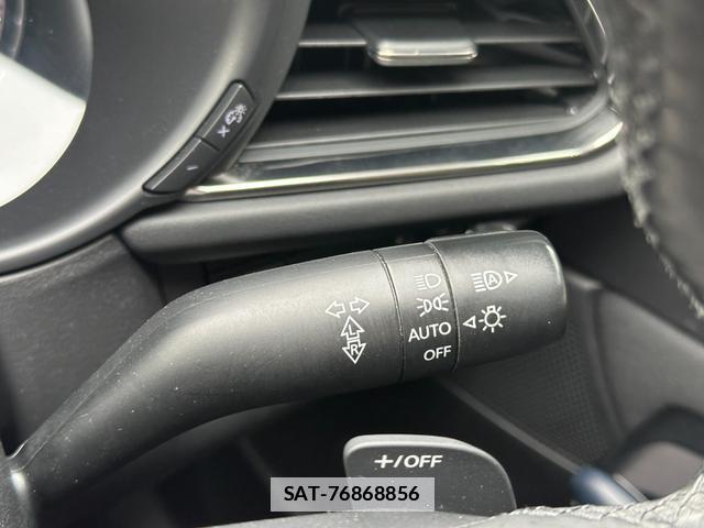 Mazda CX-30 2020-07 7815672-11
