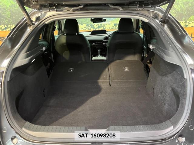 Mazda CX-30 2021-02 7816252-9