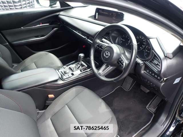 Mazda CX-30 2024-01 7817518-5
