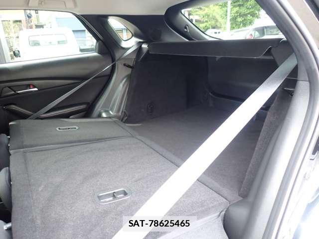 Mazda CX-30 2024-01 7817518-9
