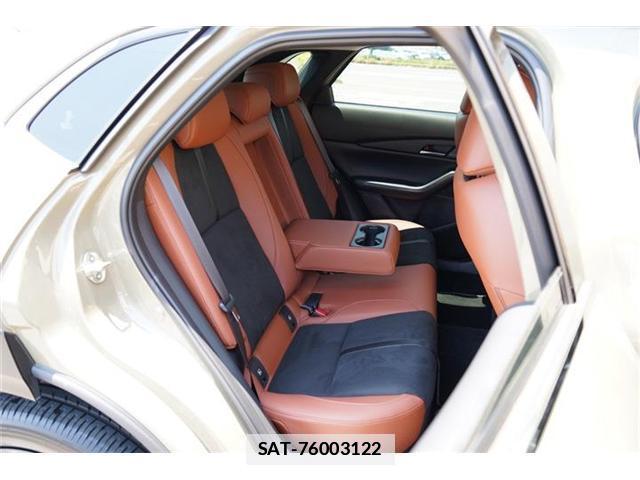 Mazda CX-30 2024-03 7820355-12