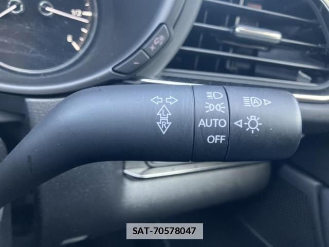 Mazda CX-30 2023-03 7821379-13