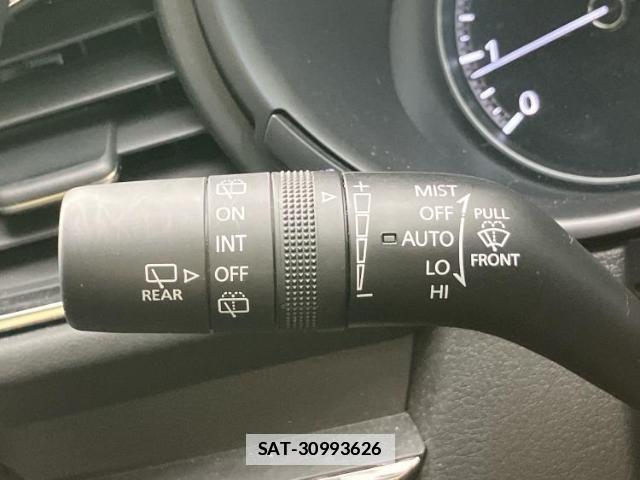 Mazda CX-30 2021-09 7821873-17