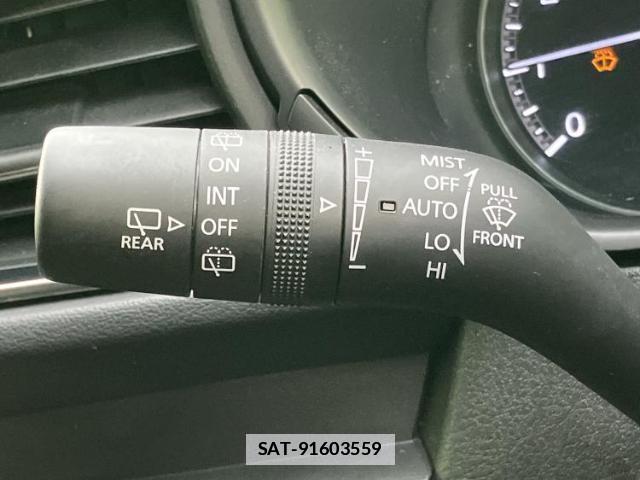 Mazda CX-30 2023-03 7822133-16
