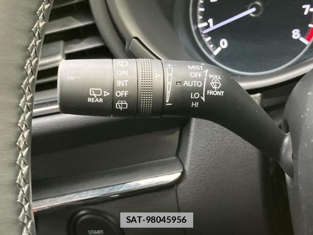 Mazda CX-30 2024-07 7822627-16