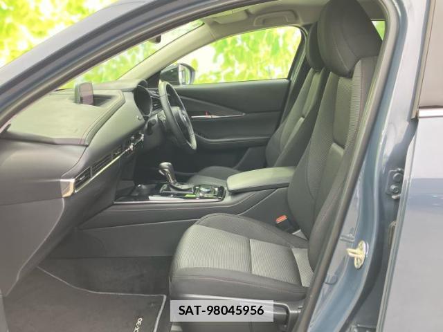 Mazda CX-30 2024-07 7822627-5