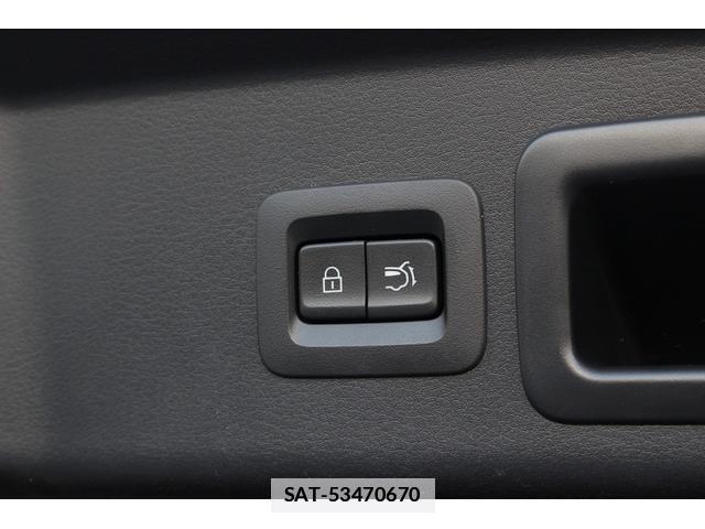 Mazda CX-30 2020-09 7822930-9