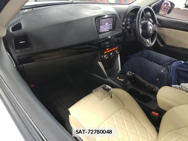 Mazda CX-5 2013-09 7811316-2