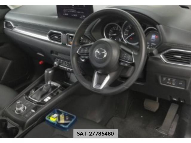Mazda CX-5 2023-06 7811432-2