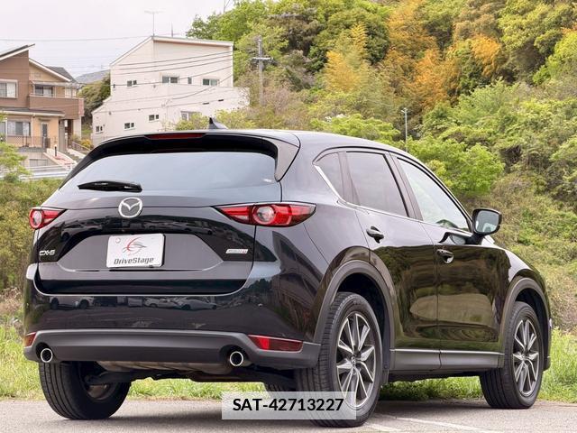 Mazda CX-5 2019-09 7816209-1