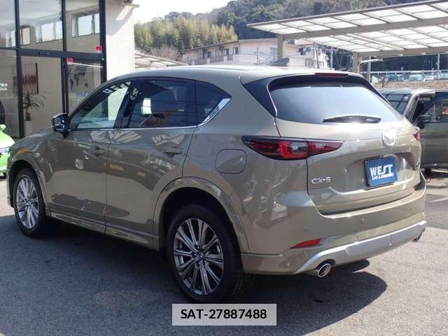 Mazda CX-5 2025-05 7817478-1