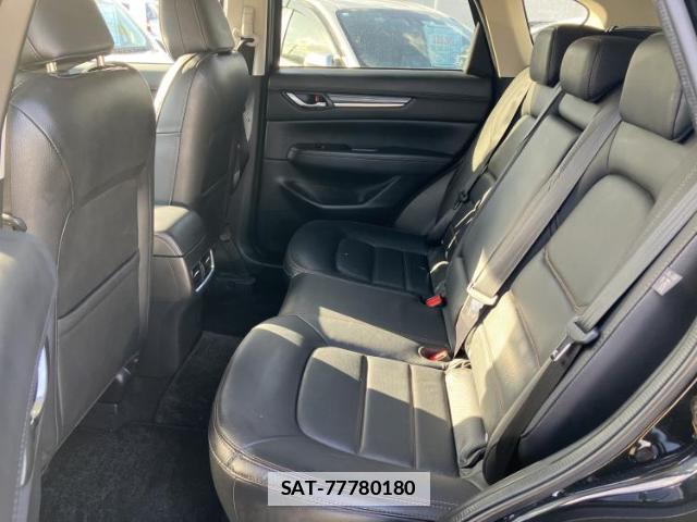 Mazda CX-5 2019-02 7821085-6