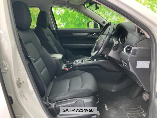 Mazda CX-5 2018-06 7821612-3