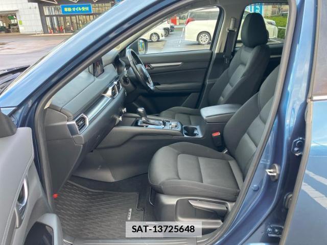 Mazda CX-5 2019-02 7821977-6