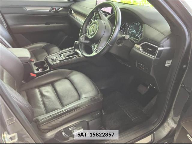 Mazda CX-5 2021-03 7822456-4