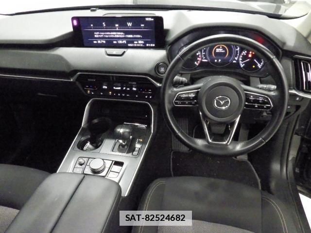 Mazda CX-60 2023-02 7811437-2