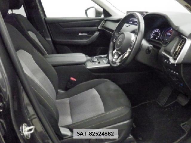 Mazda CX-60 2023-02 7811437-5