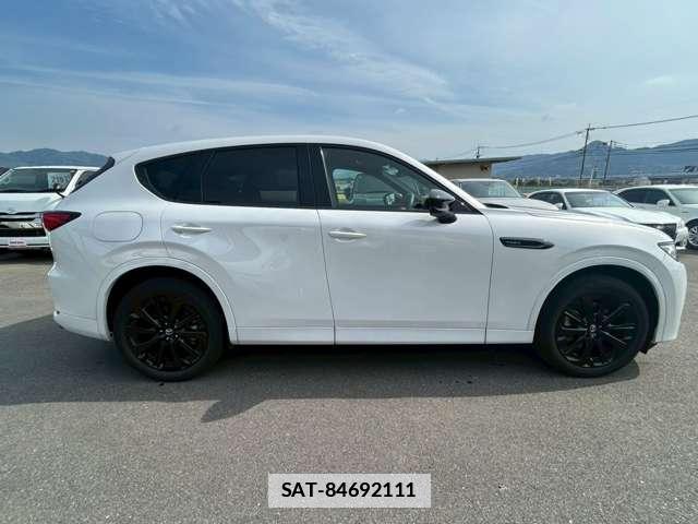 Mazda CX-60 2023-01 7812659-3