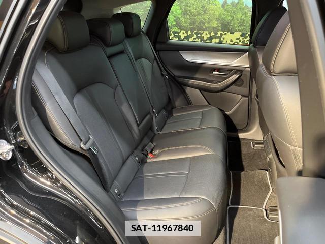 Mazda CX-60 2023-06 7816302-8