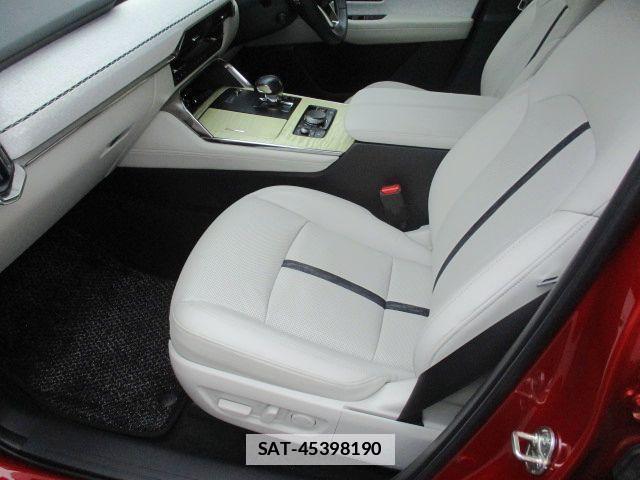 Mazda CX-60 2023-05 7820449-11