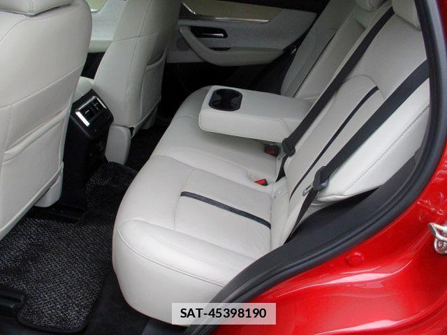 Mazda CX-60 2023-05 7820449-12