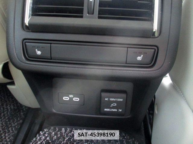 Mazda CX-60 2023-05 7820449-13