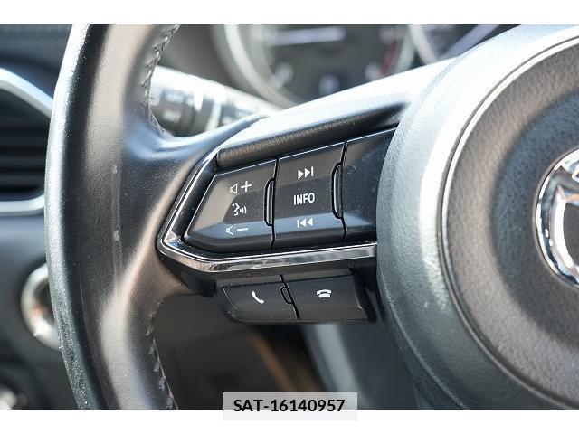 Mazda CX-8 2018-09 7815701-3