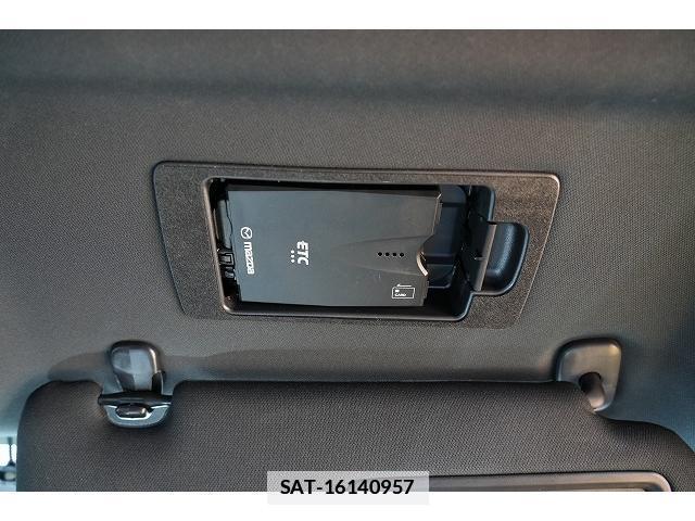 Mazda CX-8 2018-09 7815701-9