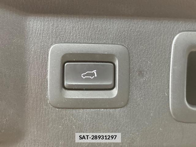 Mazda CX-8 2018-03 7816251-6