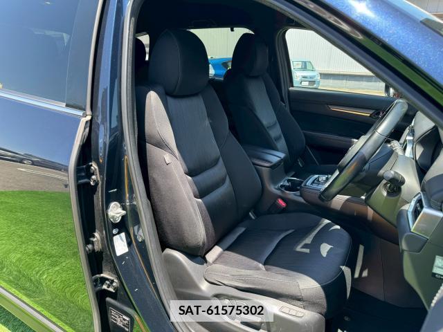 Mazda CX-8 2018-03 7816470-4