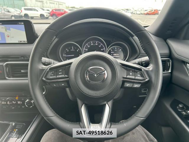 Mazda CX-8 2018-06 7820214-17
