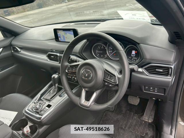 Mazda CX-8 2018-06 7820214-2