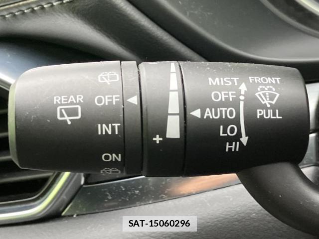 Mazda CX-8 2018-01 7821001-16