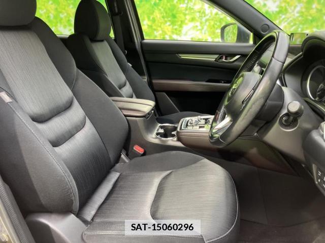 Mazda CX-8 2018-01 7821001-3