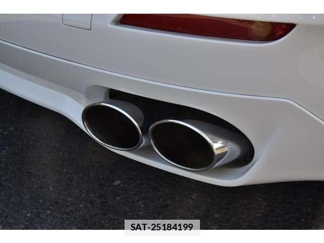Bmw Alpina D5 2013-02 7819007-14