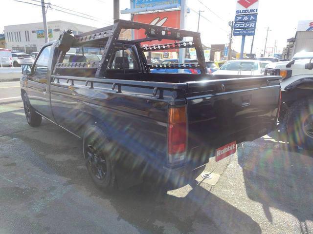Nissan DATSUN TRUCK 1994-03 7818493-5
