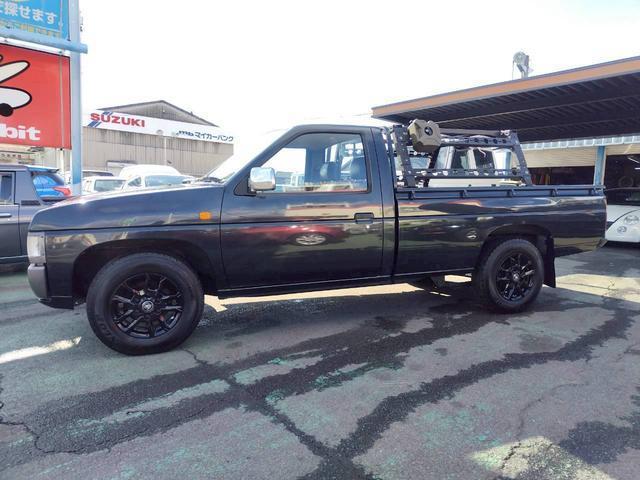 Nissan DATSUN TRUCK 1994-03 7818493-6