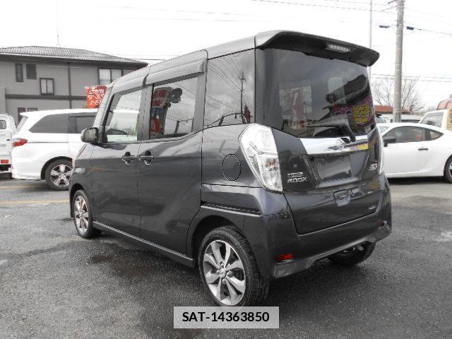 Nissan DAYZ ROOX 2014-03 7820394-16