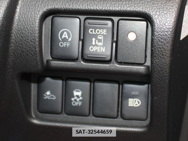 Nissan DAYZ ROOX 2017-03 7823021-12