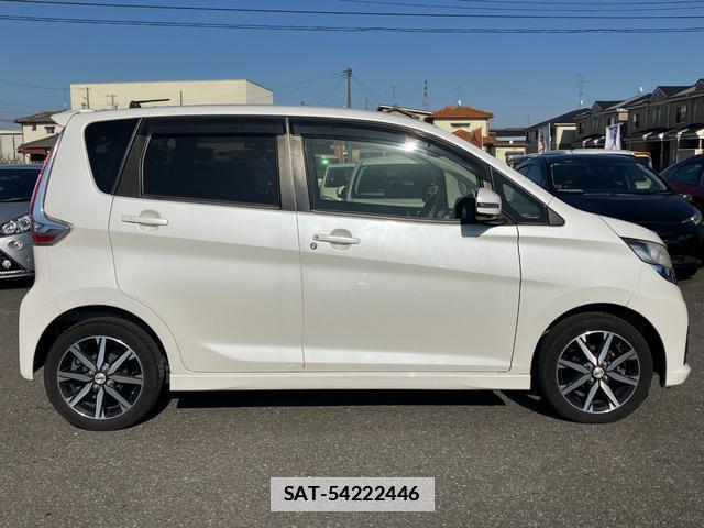 Nissan DAYZ 2016-03 7812884-12