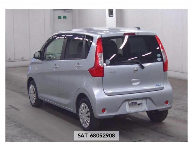 Nissan DAYZ 2017-03 7814179-2