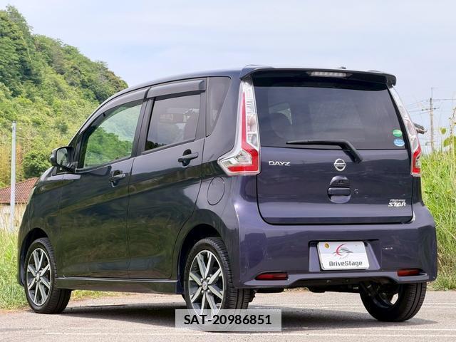 Nissan DAYZ 2016-02 7816224-11