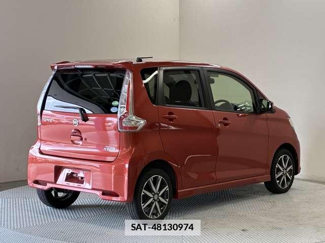 Nissan DAYZ 2017-02 7818340-11