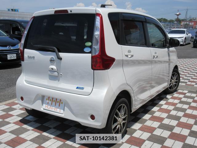 Nissan DAYZ 2015-08 7819544-5