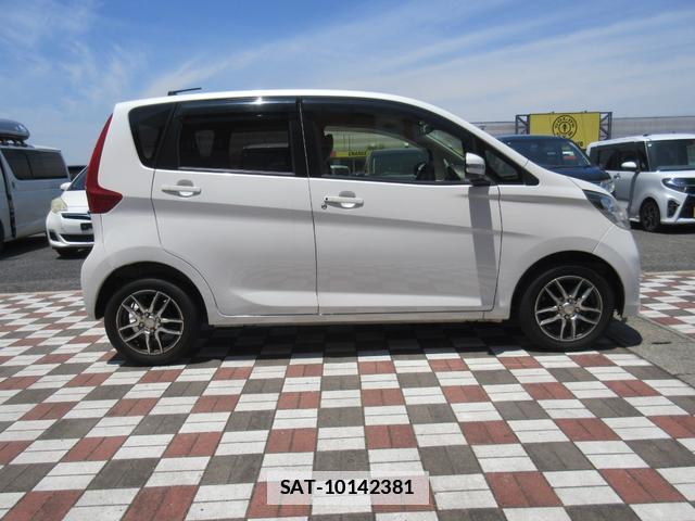 Nissan DAYZ 2015-08 7819544-6