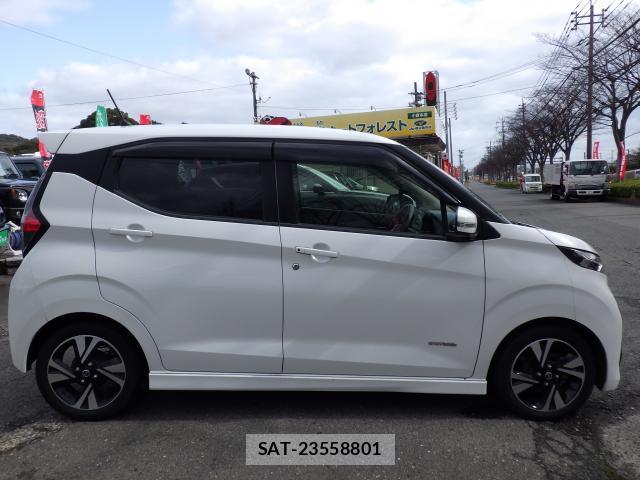 Nissan DAYZ 2019-03 7819556-4