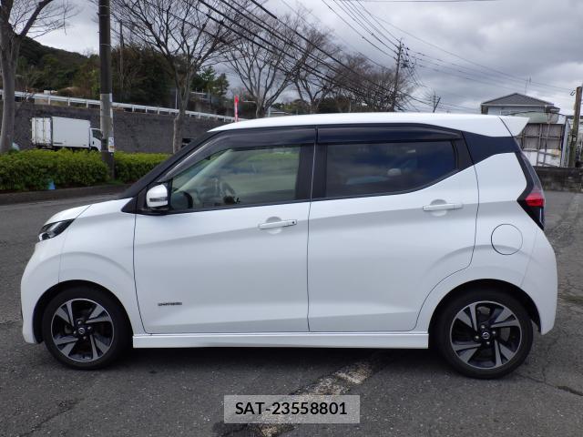 Nissan DAYZ 2019-03 7819556-7